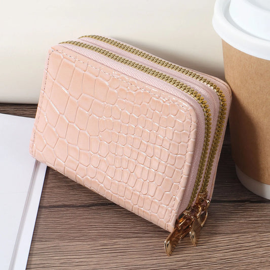 Woman Wallet Snake Pattern