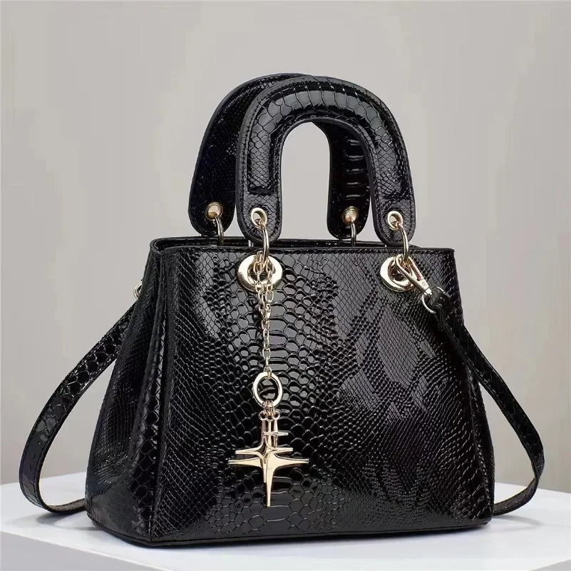 Snake Print Crossbody Bag Black 26x12x18cm Snakes Store
