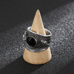 Black Crystal Snake Ring - Vignette | Snakes Store