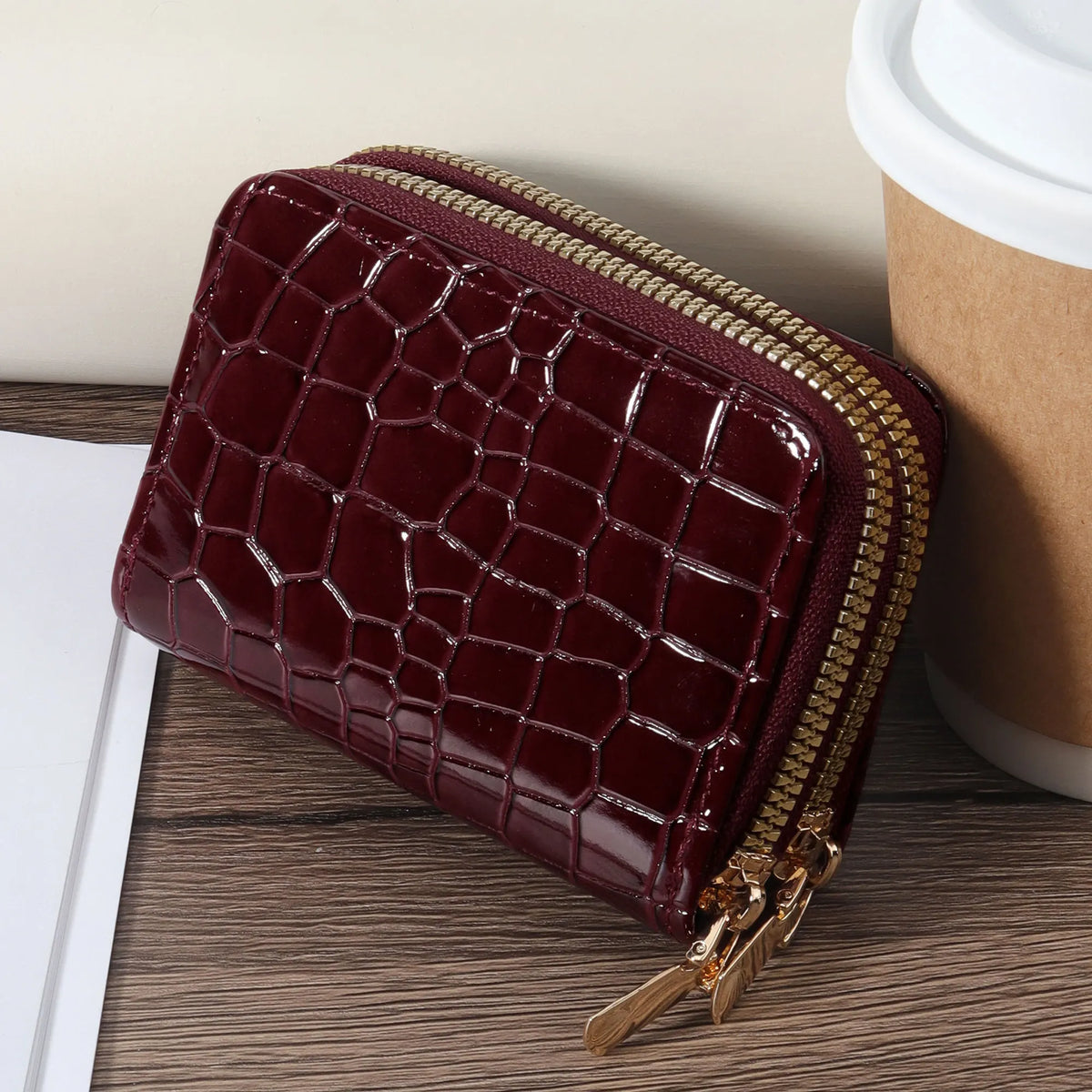 Woman Wallet Snake Pattern
