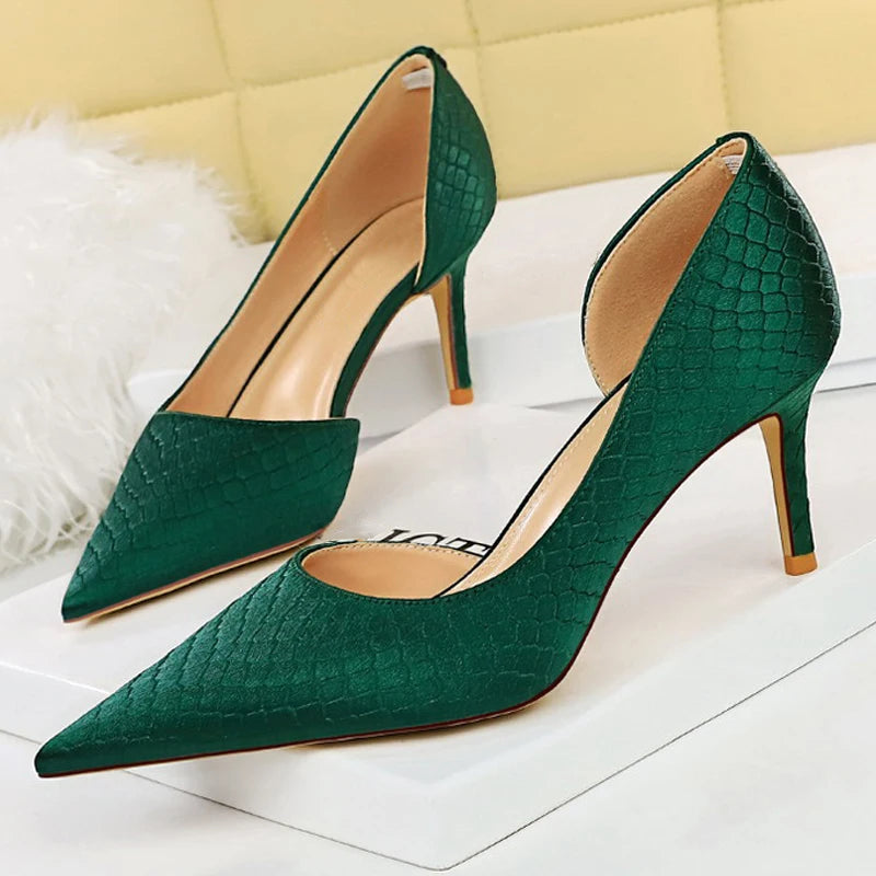 Snakeskin Pointed Toe Pumps Green Snakes Store