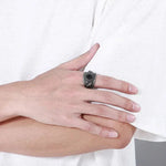 Black Crystal Snake Ring - Vignette | Snakes Store